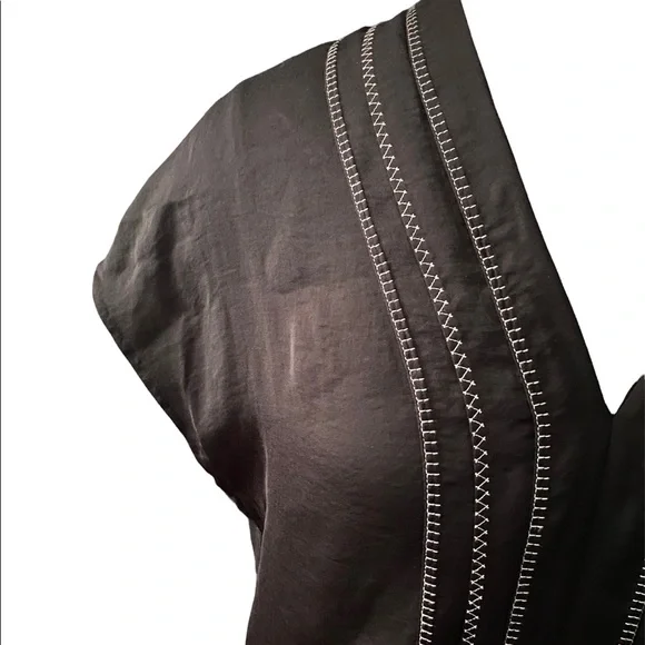 Vince short sleeve dress sz-2 - Picture 4 of 7